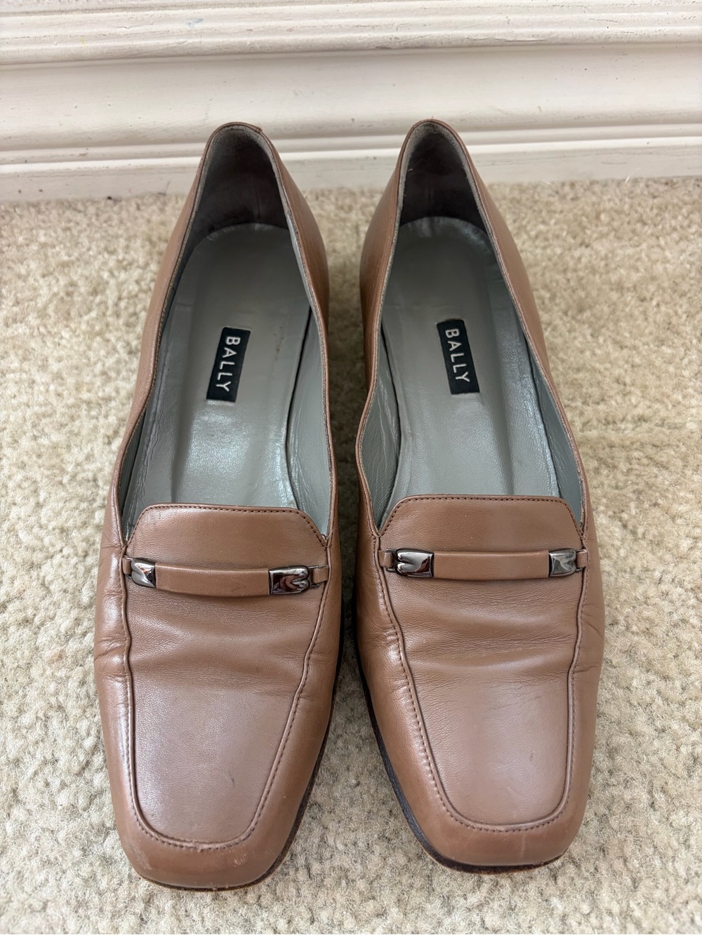 Bally Women's Tan Leather Loafers 7.5